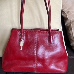 Fossil shoulder leather bag